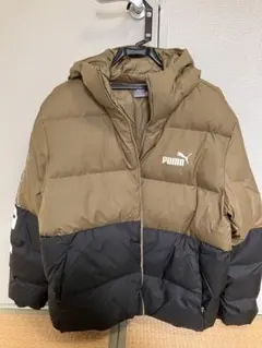 PUMA フード付きダウンジャケット オリーブ・ブラック
