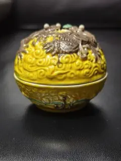 大清乾隆年制款 民国时期 五彩龍紋盘 大清乾隆年制款 民国时期 五彩龍紋盘 - メルカリ