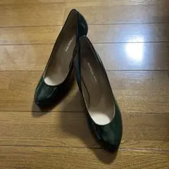 お値下げ‼️新品❗️new diffusion ダークグリーン 9センチヒール　23のサムネイル
