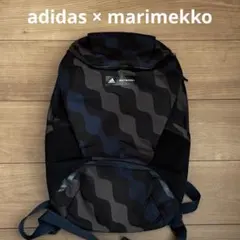 adidas×marimekkoのリュック
