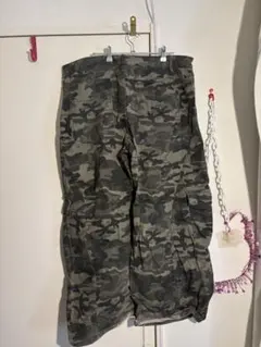 迷彩柄 カーゴパンツ
