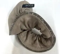 acca レザー スワロフスキー シュシュ グレー＆シルバー