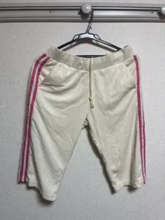 adidasピンクストライプ ショートパンツ