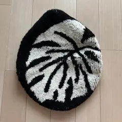 トイレ用 フタカバー モノトーン リーフ柄のサムネイル