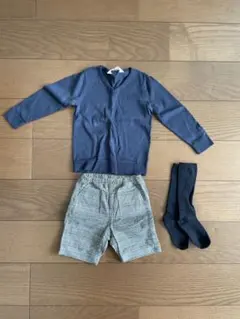 H&M ネイビー Vネック セーターとショートパンツセット 3-4Y