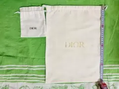 【新品・未使用】Dior ディオール 巾着袋 2枚セット 保存袋のサムネイル