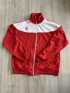 Item thumbnail for item 7c49059b-0620-4751-8a79-fad0479c6726