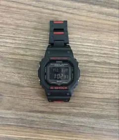 CASIO G-SHOCK GW-B5600 ブラック ソーラー 電波腕時計のサムネイル