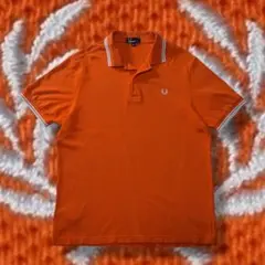 【美品】Fred Perry ポロシャツ 刺繍ロゴ 月桂樹 リブライン オレンジ