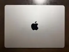 Apple MacBook Air M2 2022 本体