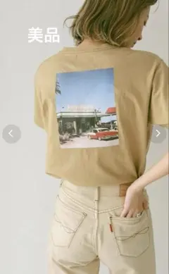 アングリッド　バックフォトプリントteeベージュのサムネイル