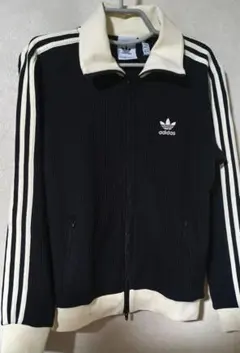 adidas originals ワッフル トラックジャケット　ブラック