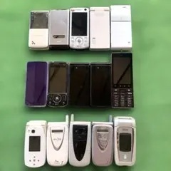 Junk items: 15 old flip phones (feature phones) for sale (no mockups).