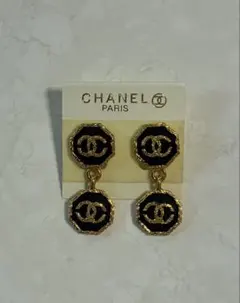 CHANEL ゴールド ブラック ピアス
