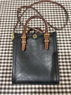 TORY BURCH パンチングロゴ 2way ショルダーバッグ　黒×ブラウンのサムネイル