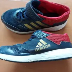 adidas ネイビー/レッド スニーカー　22.5