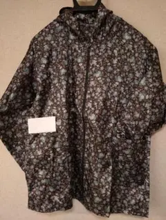 黒地花柄フード付き農作業用ヤッケ