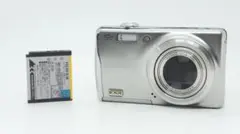 実用品☆FUJIFILM FinePix F200 EXR シルバー #1220 - メルカリ