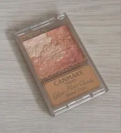 CANMAKE グロウフルールチークス B01