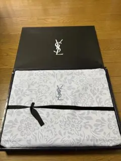 ▪️YSL イヴ・サンローラン　綿100%シーツ