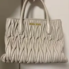 Item thumbnail for item 25da0afa-cc2f-49c3-90cd-f4b06d0d4928