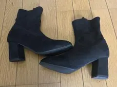 ブラックスエードショートブーツ M