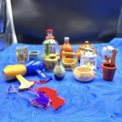 多彩なアンティーク雑貨セット中古品