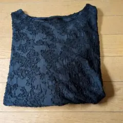 【お値下げ】おしゃれレース模様の黒い長袖トップス