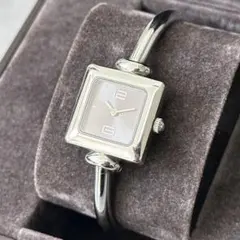電池交換済 研磨済 グッチ GUCCI 1900L ブルーサンレイ文字盤 電池交換済 研磨済 グッチ GUCCI 1900L ブルーサンレイ文字盤 - メルカリ