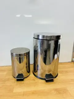 ステンレス製 円筒形 ペダル式 ゴミ箱 20L 10L ２点セット 家庭用 軽量のサムネイル