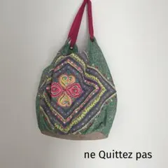 ヌキテパ　巾着トートバッグ 刺繍 スパンコールのサムネイル