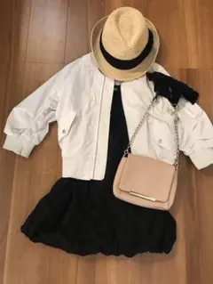 新品❤️Forever21 黒レース ノースリーブワンピース フォーエバー21