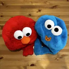USJ エルモ&クッキーモンスター ベレー帽 USJ クッキーモンスター エルモ ベレー帽 2個セット - メルカリ