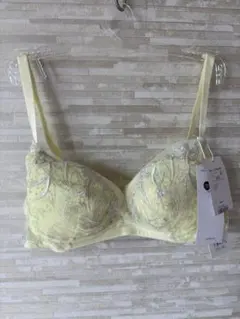 B75」トリンプ 天使のブラ 極上ライト599 ノンワイヤーブラジャー