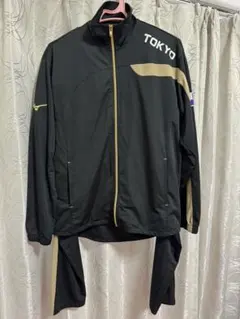 Item thumbnail for item 06864727-5fea-4221-a94d-3d9caee8e235