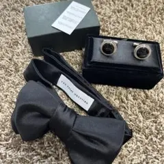 【値下げ対応可】トリートドレッシング　新郎２点セット　蝶ネクタイ・カフスボタン