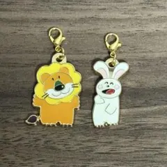 たべっ子どうぶつ　[ライオンとウサギのメタルチャーム]