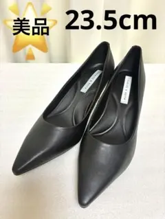 【極美品】CHARLES & KEITH ブラックポインテッドトゥパンプス