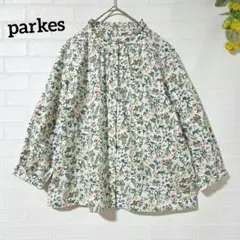 【parkesパークス】お花に鳥と蝶々♪　コットンブラウス　日本製　サイズM