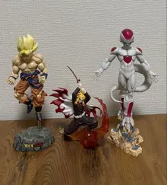 ドラゴンボールガレージキッ塗装完成品孫悟空スと鬼滅の刃 とフィギュア　3点セット