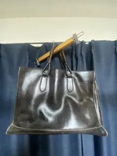 【DEUX MONCX（デュモンクス）】本革レザーバッグ/黒よりのネイビー