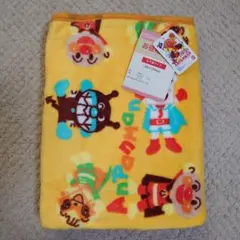 アンパンマン　お昼寝毛布　お子様サイズ　イエロー　バンダイ　新品タグ付き