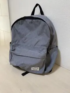 KIDS グレー リュック