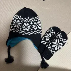 雪の結晶模様 ニット帽とミトンセット