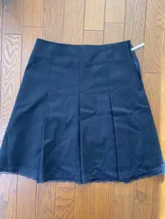 レストローズ　スカート