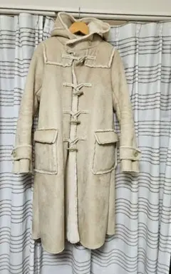 BEAMS ムートンコート