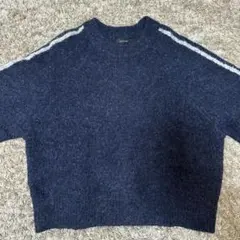 ネイビーストライプ袖 クロップド　ニット　セーター　可愛い　おしゃれ　レディース