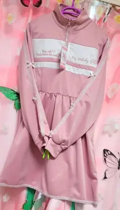 ヒ*リ様 新品 マイメロディ ピンクワンピース 長袖 リボン アベイルのサムネイル