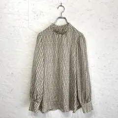日本製【UNTITLED】総柄長袖ブラウス　スタンドネックブラウス　3のサムネイル