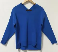 【美品✨】ブリスポイント　ブルーニットVネック 長袖